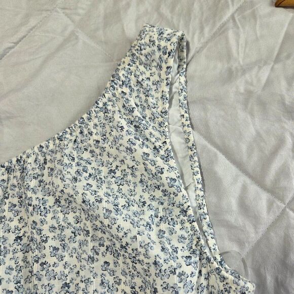 NWT AMERICAN EAGLE OUTFITTERS DITSY FLORAL 1 SHOULDER CROP TOP SIZE M - Picture 5 of 11